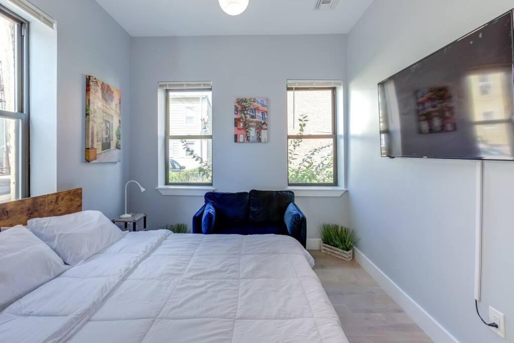 Luxury Designer Theme 2Br Apt Near Nyc / Thepath Apartment นูวาร์ก ภายนอก รูปภาพ